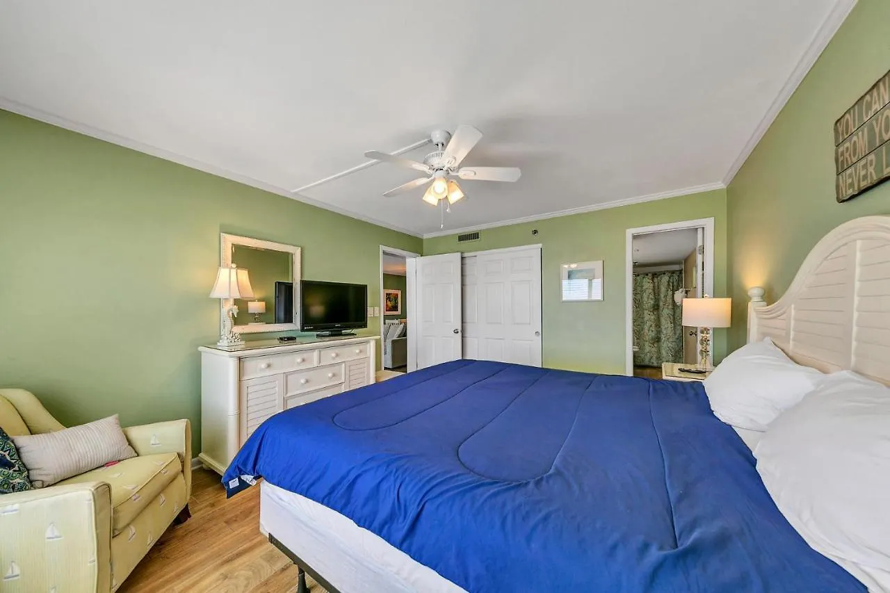 Destin On The Gulf 702 - Directly On The Beach Seventh Floor With The Best Views 0*,  United States